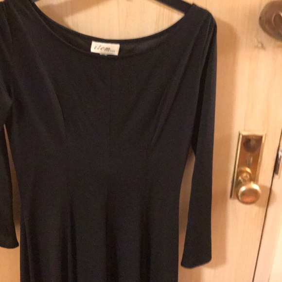 Dress - Picture 2 of 3